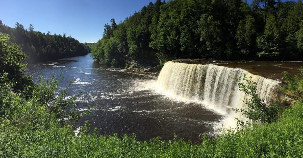 Upper Tahquamenon Falls — hero photo